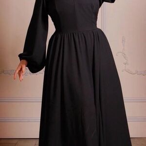 Pinup Couture maxi dress